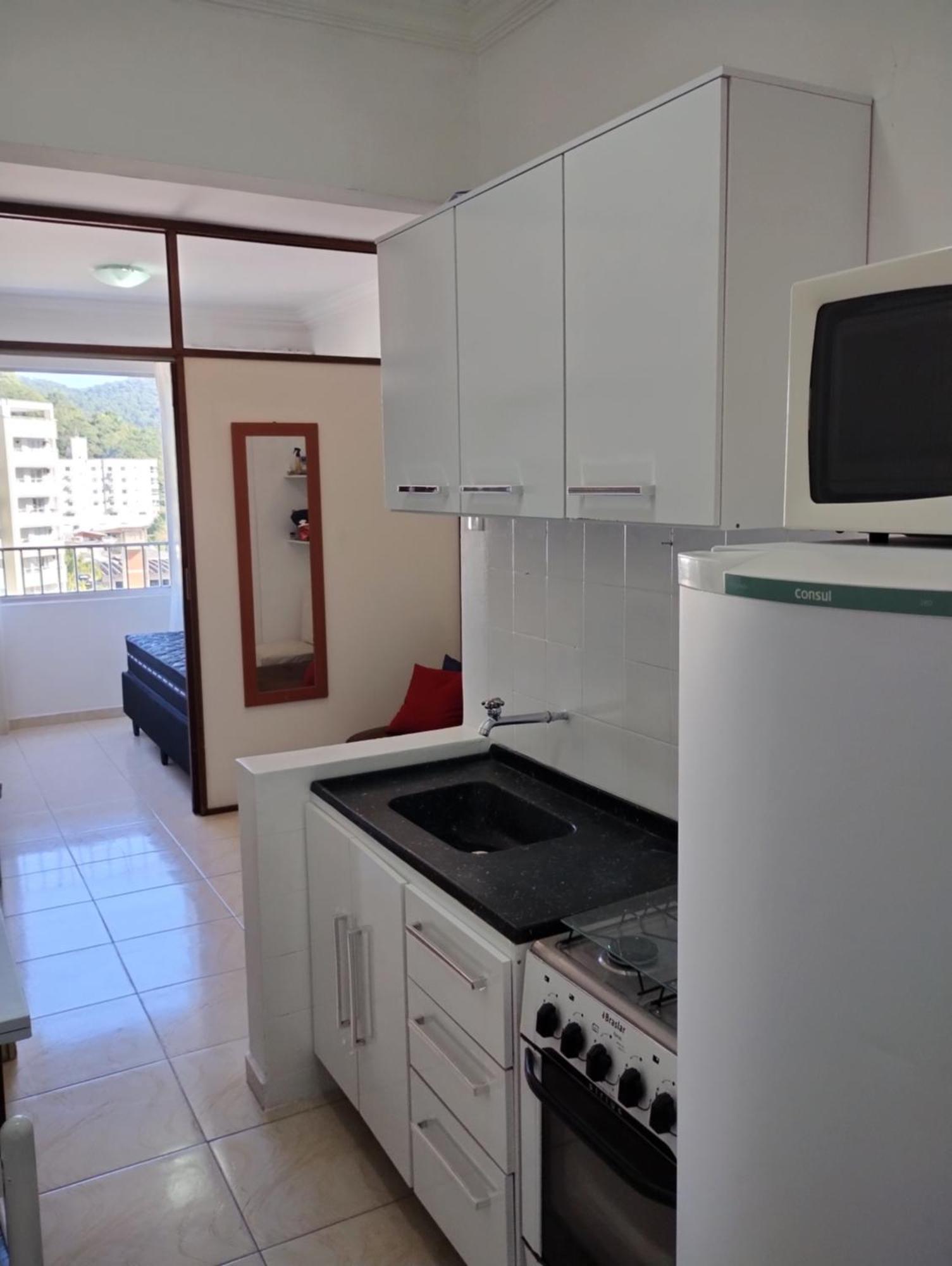 Kitnet Mobiliada Centro * Balneario Camboriu