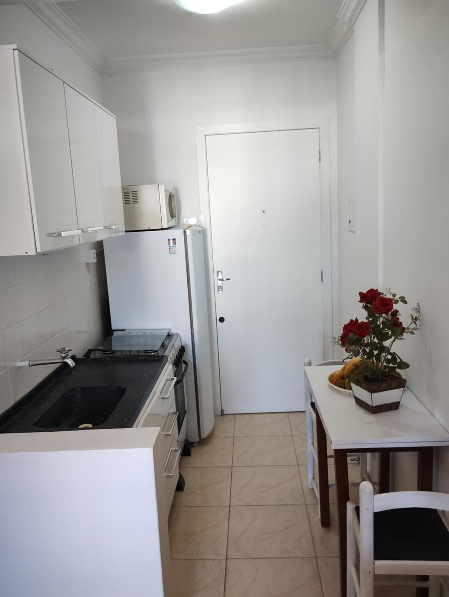 Apartamento Kitnet Mobiliada Centro