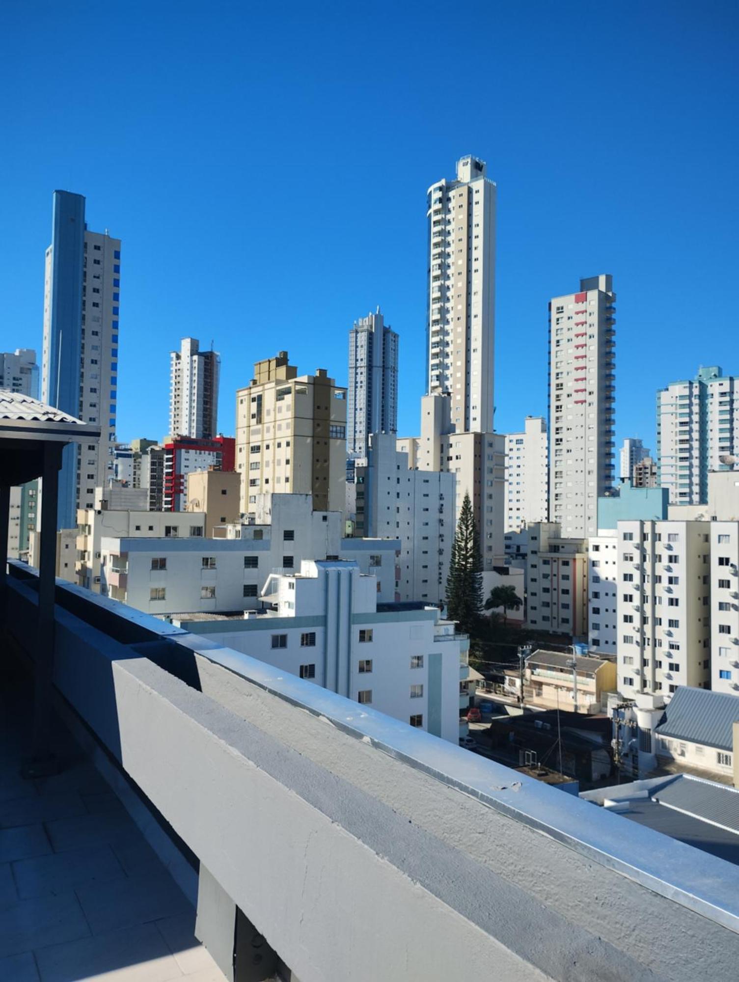 Apartamento Kitnet Mobiliada Centro